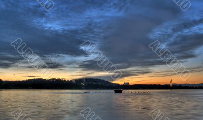 lake burley griffin