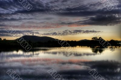 lake burley griffin