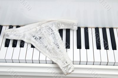 Piano &amp; Lace