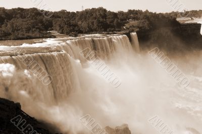 Niagara Falls sepia