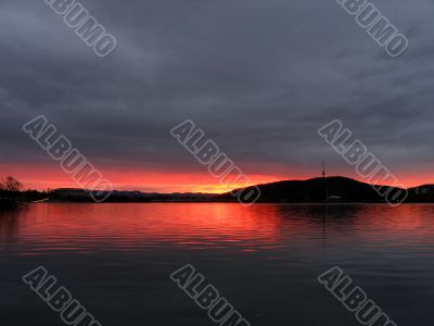 lake burley griffin