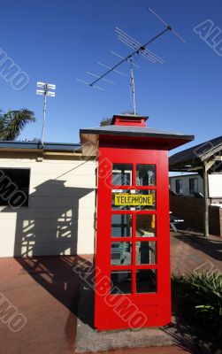  Classic red telephone box