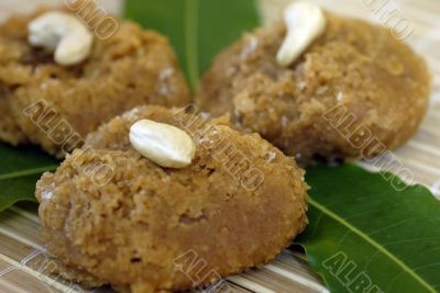 Indian Sweets Balushai