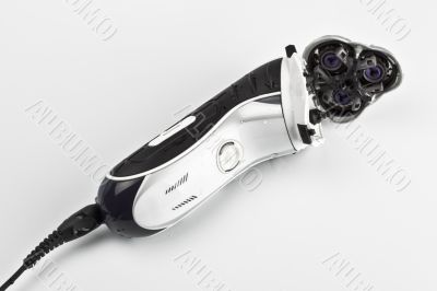 opened electric shaver