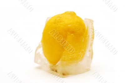 Lemon in Ice